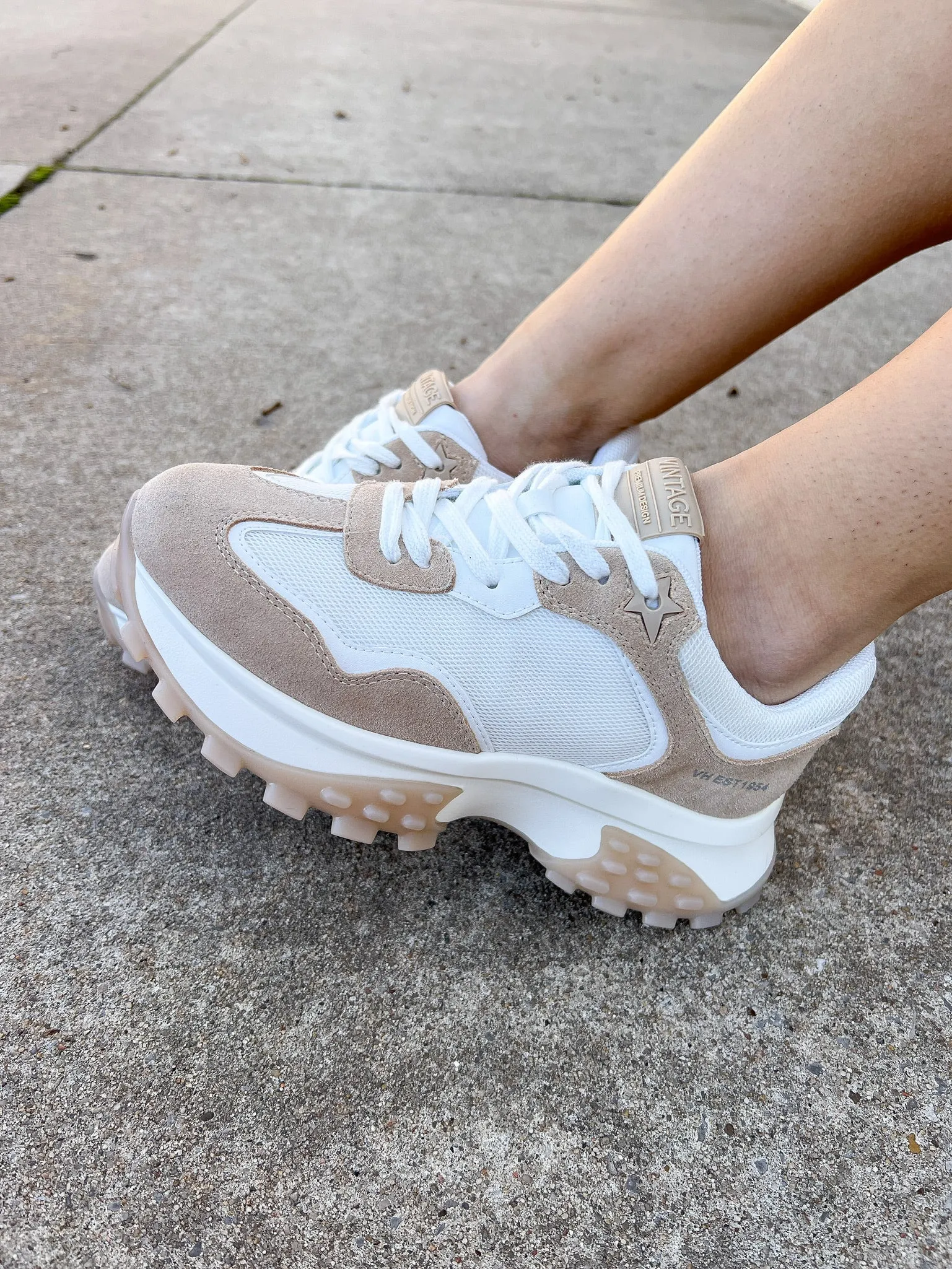 Accelerate Chunky Sneakers - Taupe