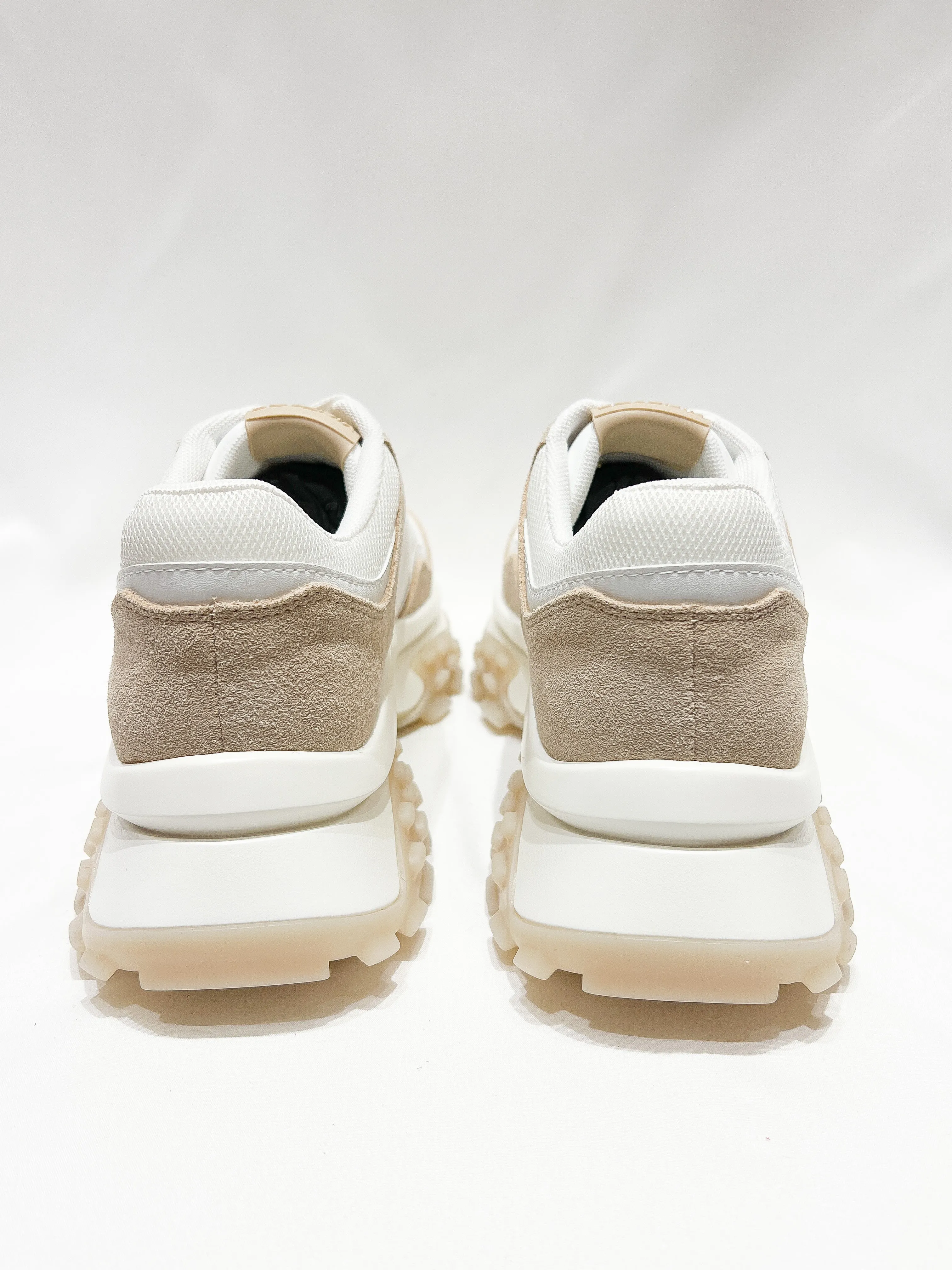 Accelerate Chunky Sneakers - Taupe