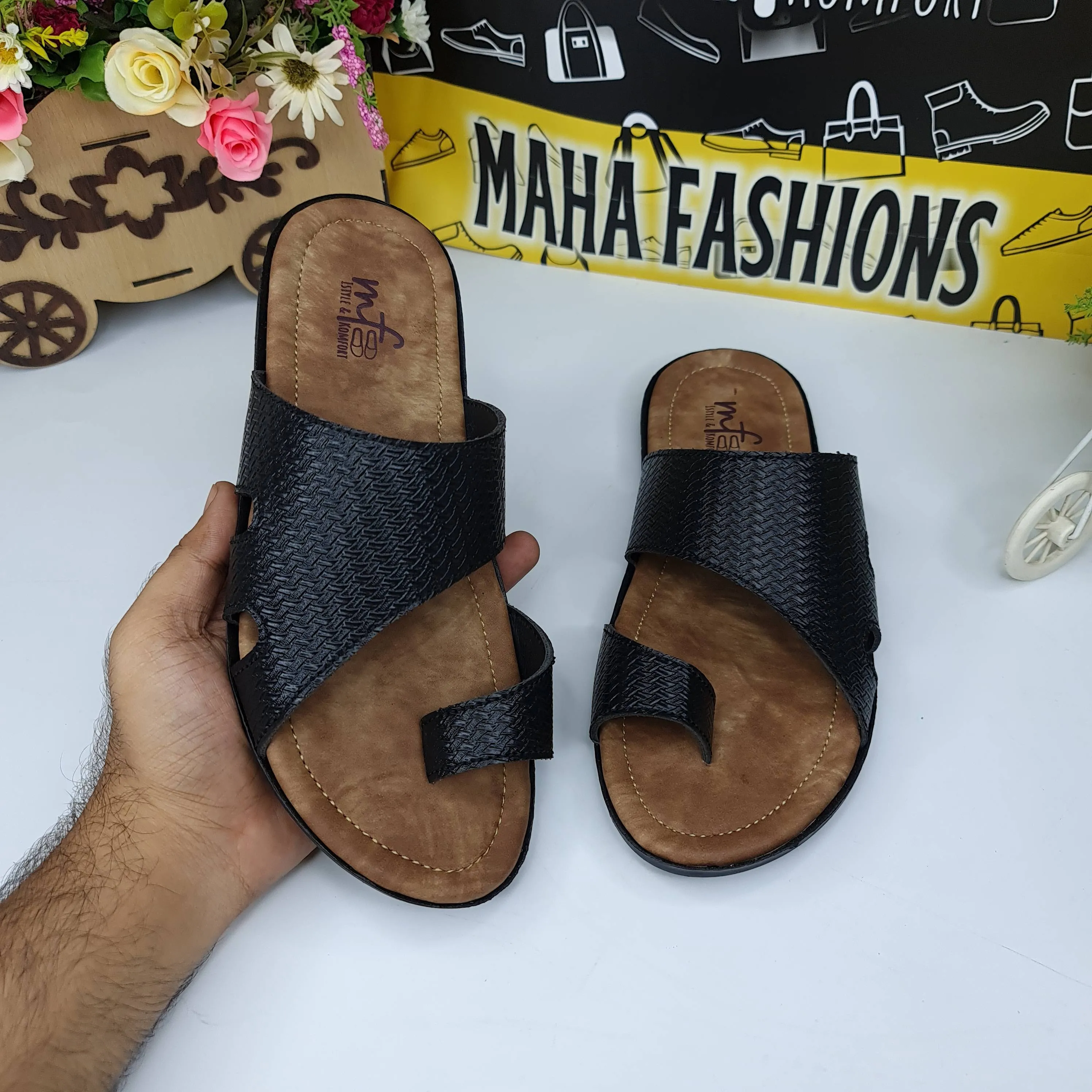 Black Casual Slippers