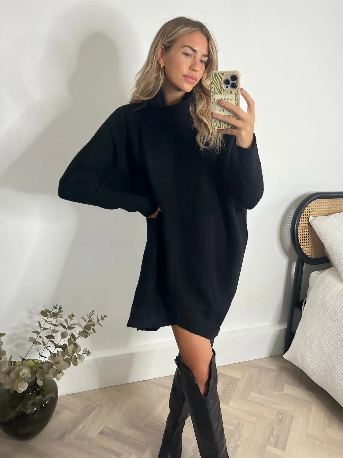 Longer Length Hope Knitted Jumper / Black