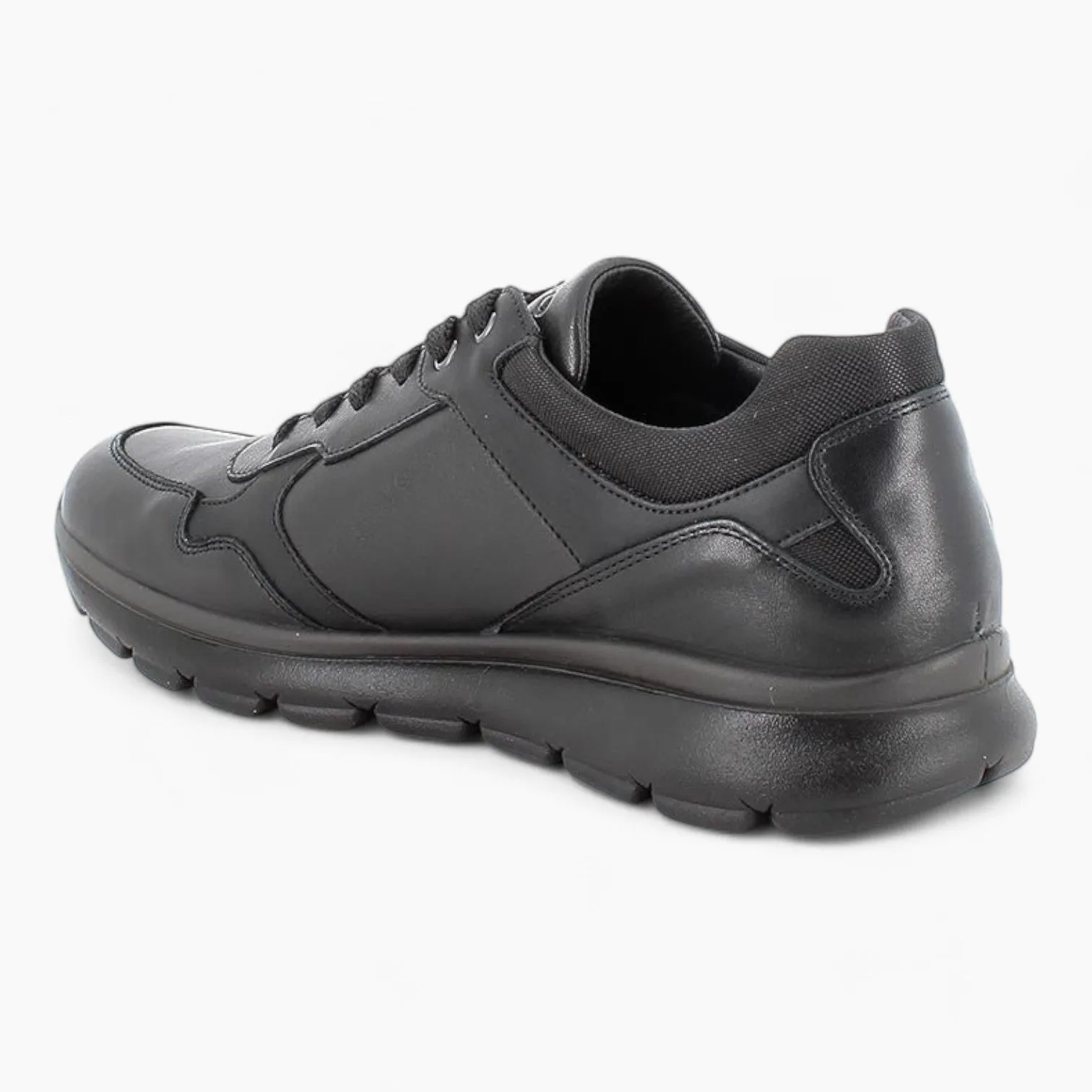 Men's Black Leather GORE-TEX Sneakers by IGI&CO – Breathable & Waterproof