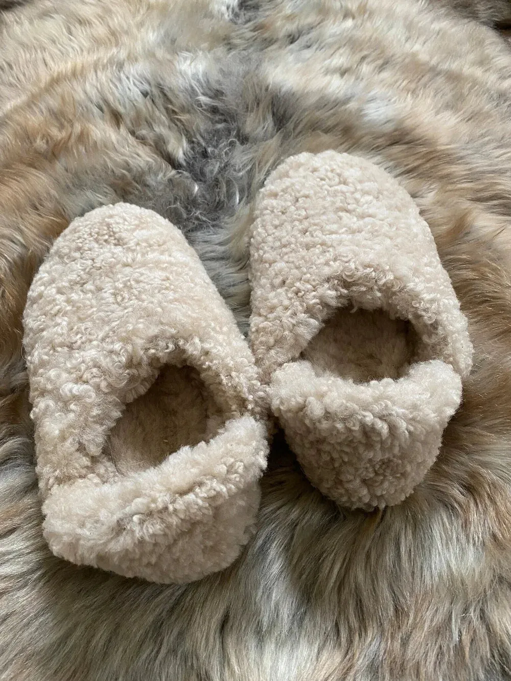 "Morocco" Sheepskin Home Slippers in Beige color