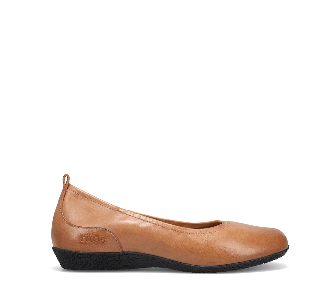 Taos Chit Chat Flat Women's