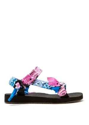 Trekky Sandals Tie Dye Blue Pink