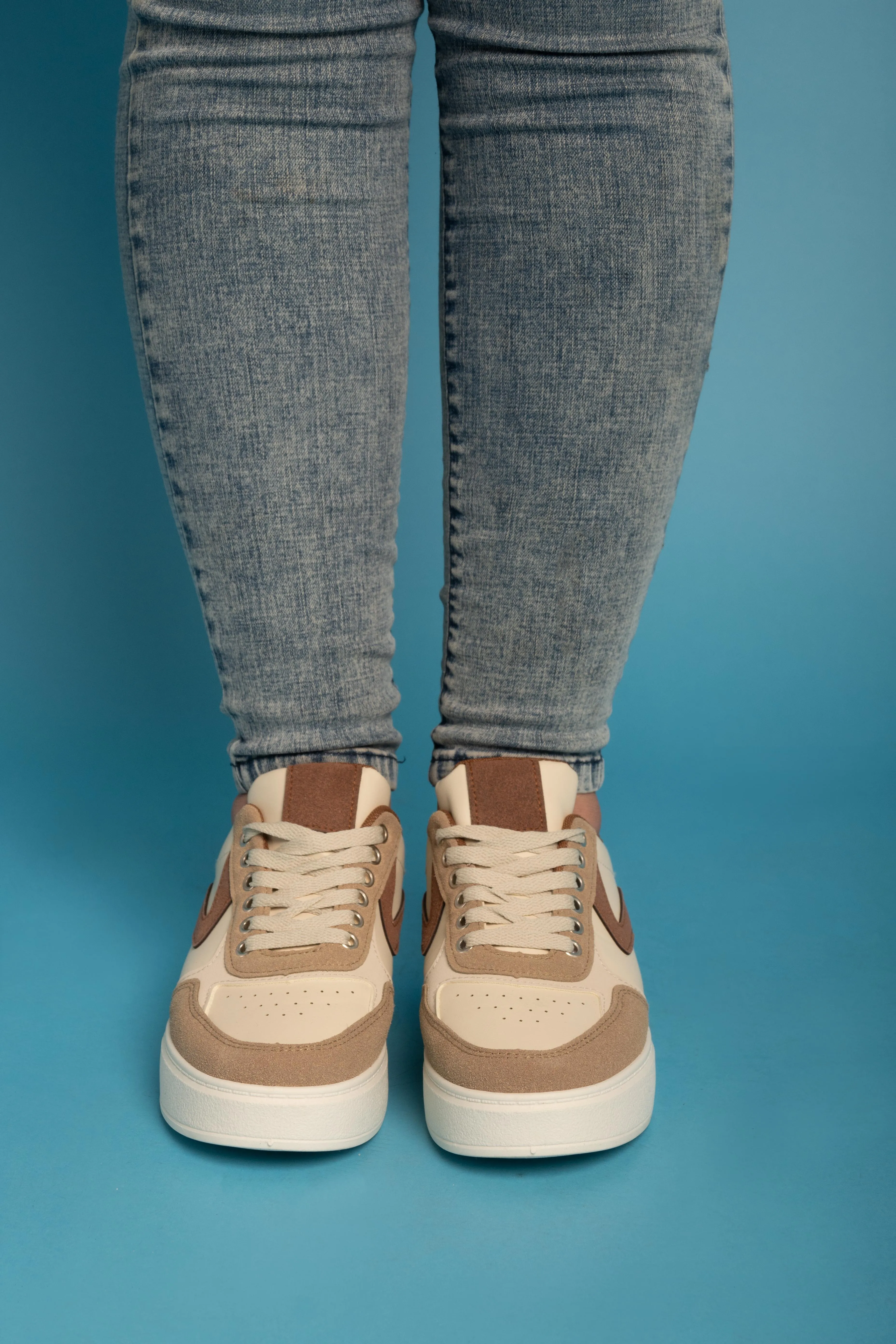 Trendy Casual Sneakers - Khaki