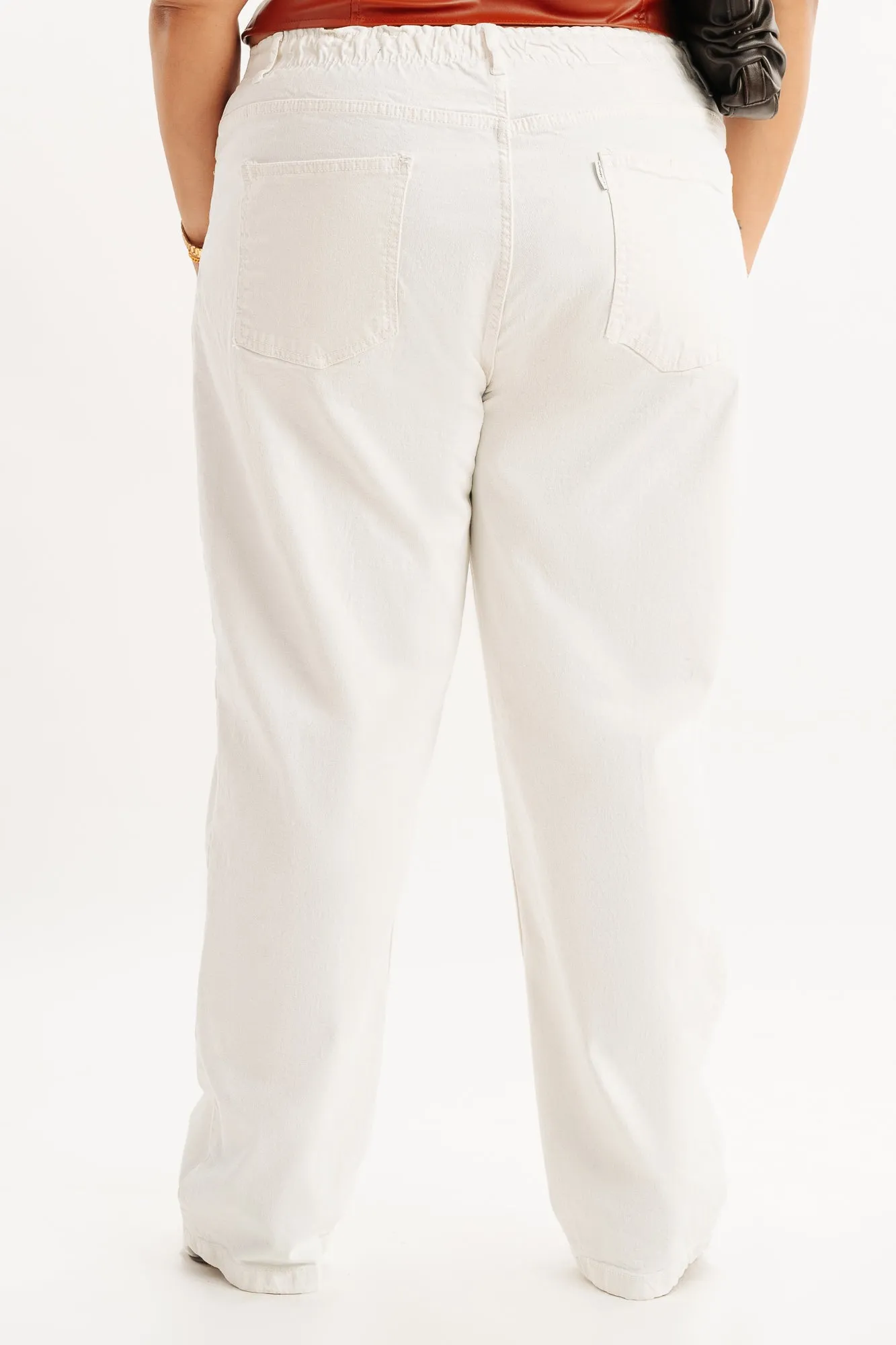 White Knee Slit Mom Jeans